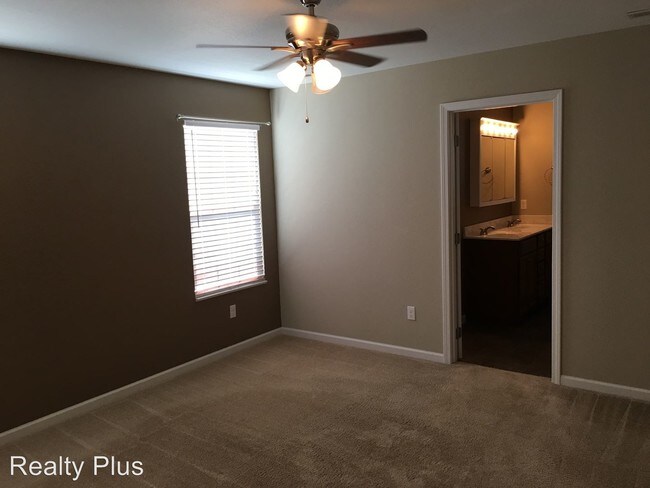 Building Photo - 1223 Avery Ln