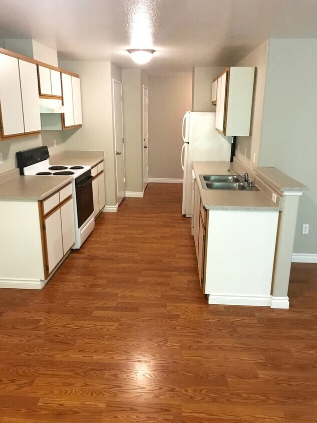 Foto principal - 2615 NE 3rd Ave