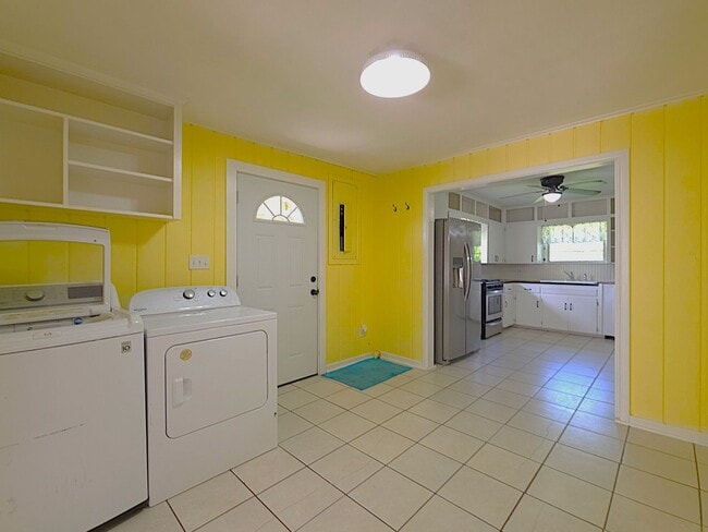 Building Photo - Spacious Country Home for Lease in Van, Texas!