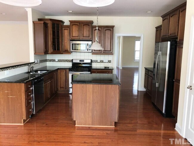 Building Photo - 1005 Winterborne Dr