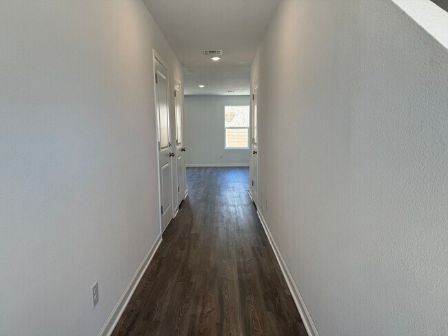 Building Photo - Brand New 4 BR home near Rotary Park, Colo...