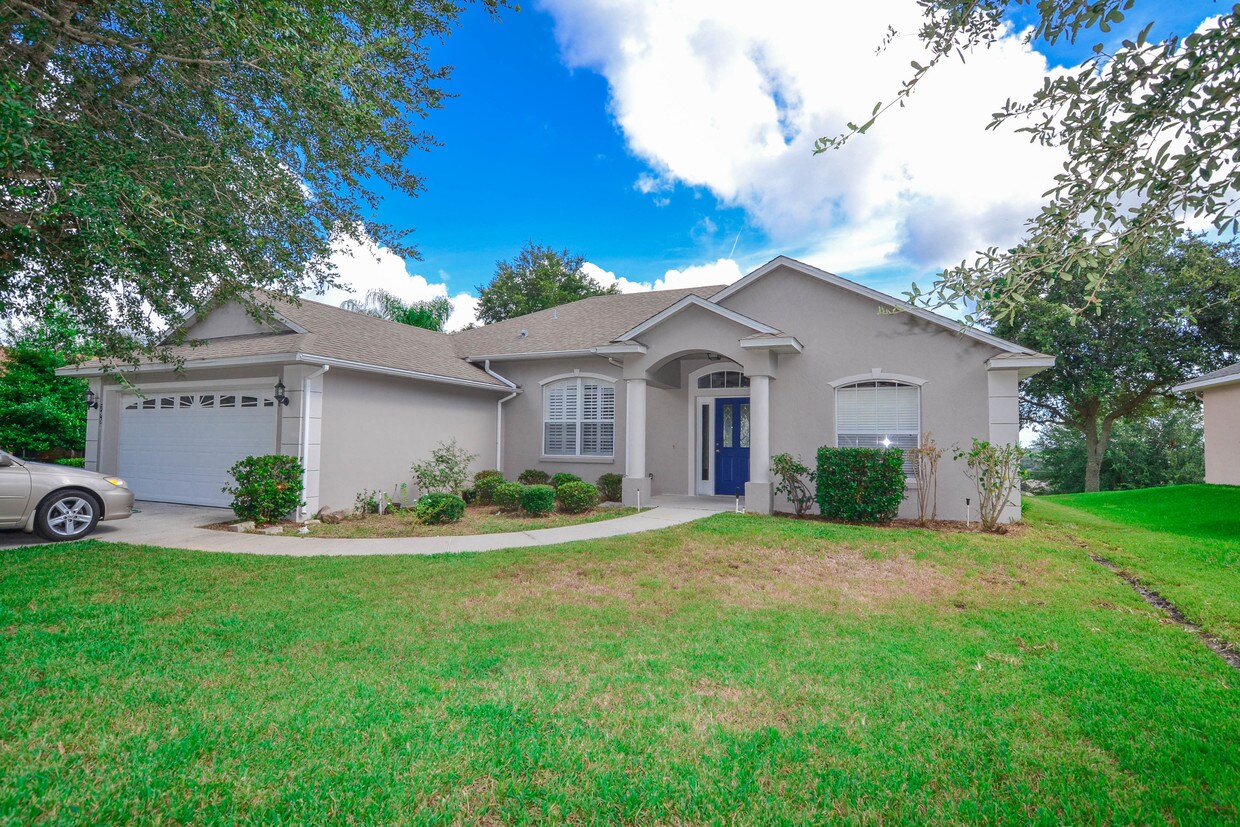 Primary Photo - Gorgeous home in College Park