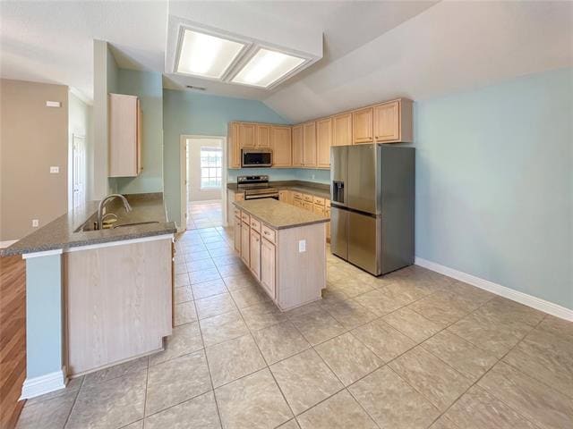 Foto del edificio - 3813 Cromwell Dr