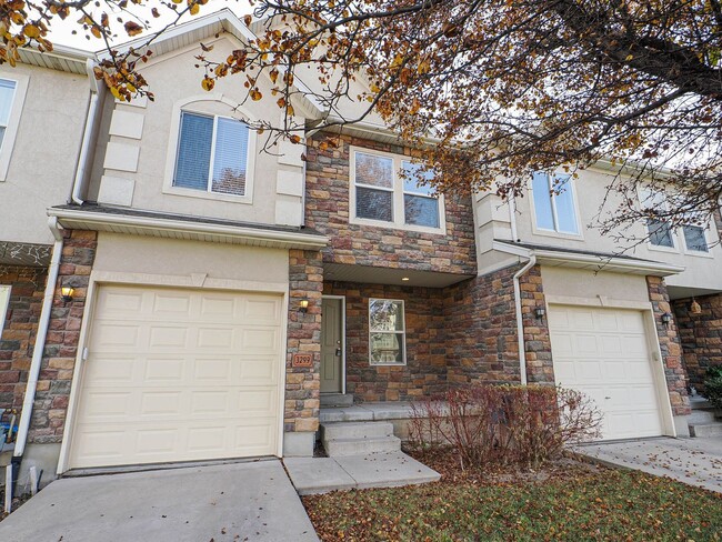 Foto del edificio - West Jordan Townhome