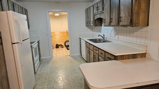 Building Photo - 5327 NW 11th St