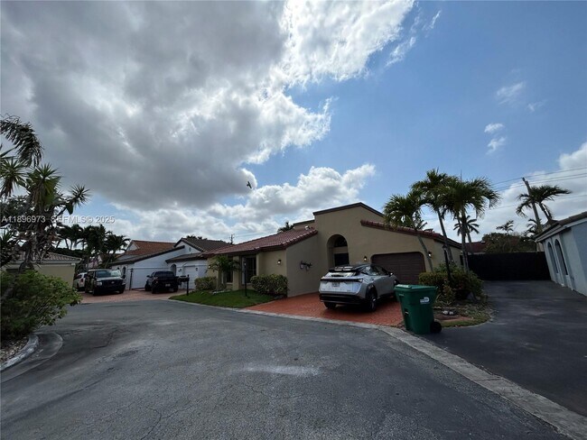 Foto del edificio - 8910 SW 4th Ln