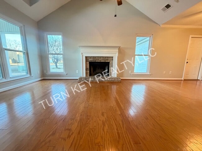 Foto del edificio - Home for Rent in Maylene