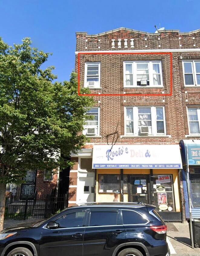 Primary Photo - 379 Ocean Ave
