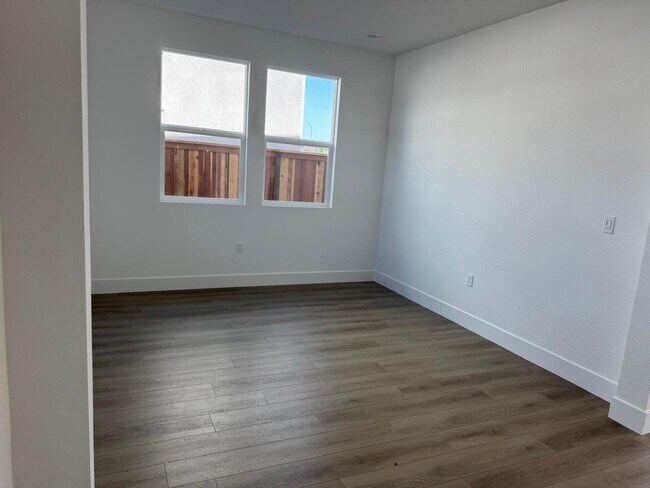 Foto del edificio - 2836 Wrangell St