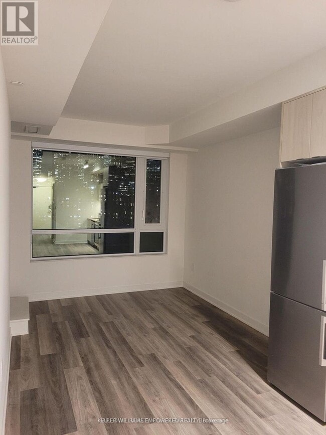 Building Photo - 121 Lower Sherbourne St