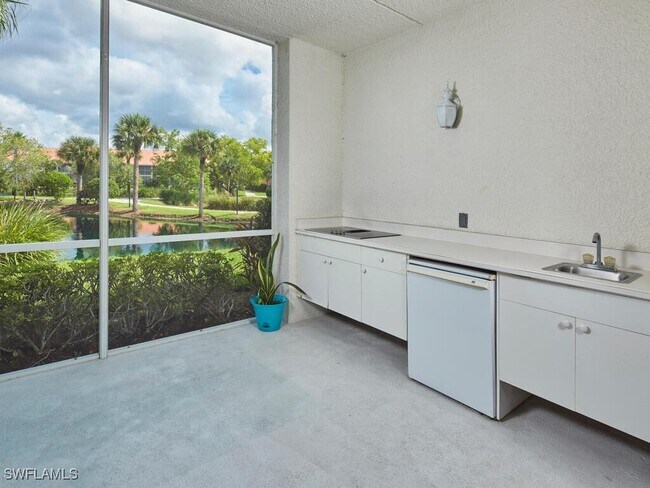 Building Photo - 6740 Beach Resort Dr
