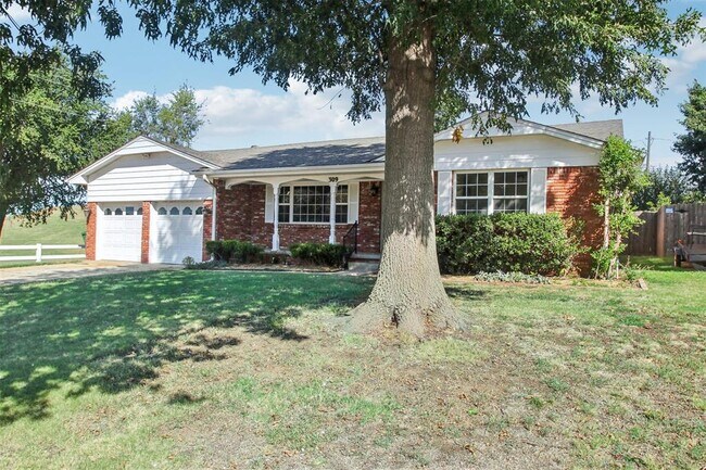 Building Photo - 309 Sherri Ln