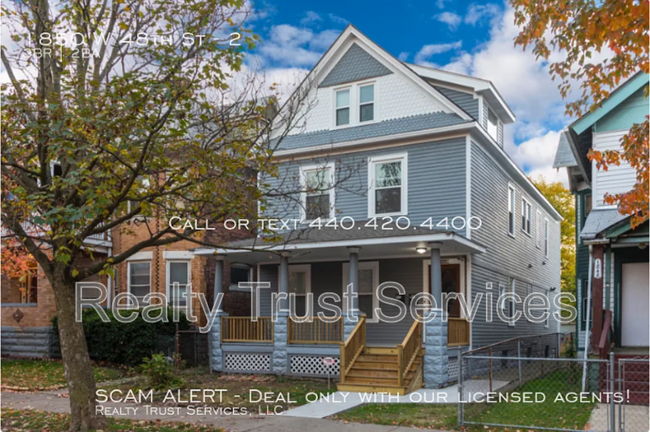 Building Photo - 1850 W 48th St