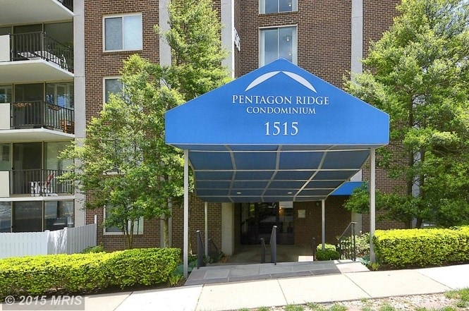 Primary Photo - 1515 S Arlington Ridge Rd