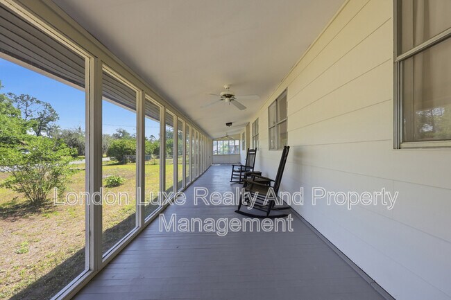 Foto del edificio - 9246 Bearden Rd