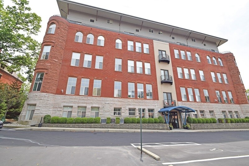 Exterior - 2700 Ashland Ave