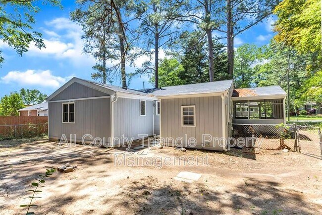 Foto del edificio - 1617 Seminole Trail