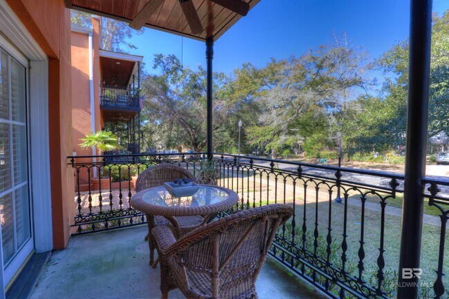 Foto del edificio - 110 Fairhope Ave