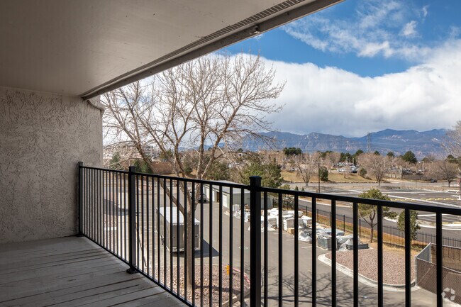 1BR, 1BA - 762SF - Parc at Prairie Grass