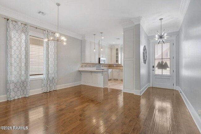 Building Photo - 207 Summerland Key Ln