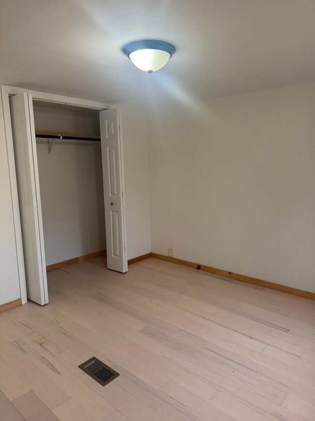 Foto del edificio - 7235 Henrietta Rd