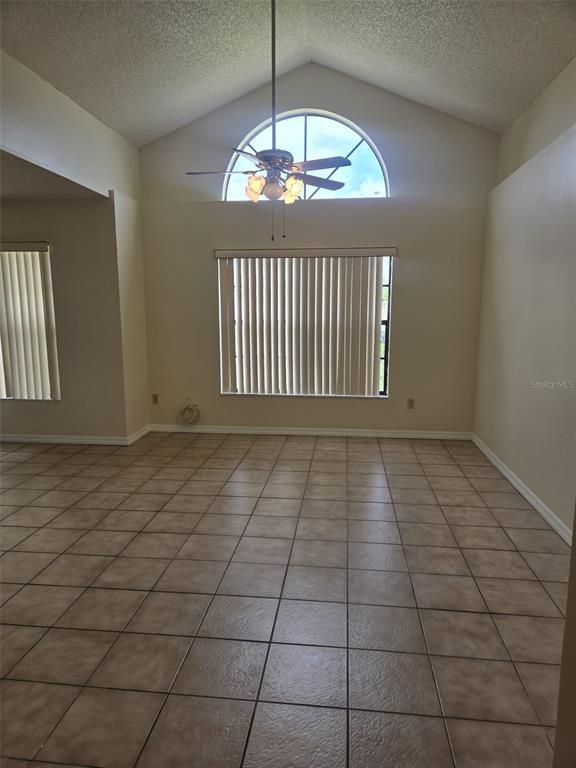 Building Photo - 838 Honolulu Woods Ln