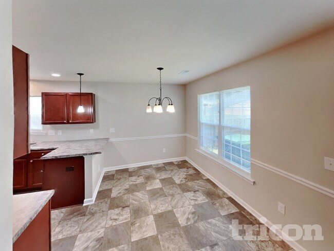 Building Photo - 4676 Midstream Crossing Dr