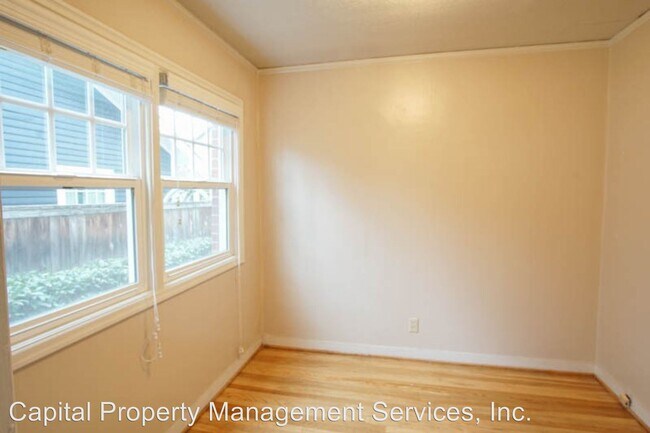 Building Photo - 2480 NW Quimby St