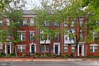 Building Photo - 265 Medlock Ln