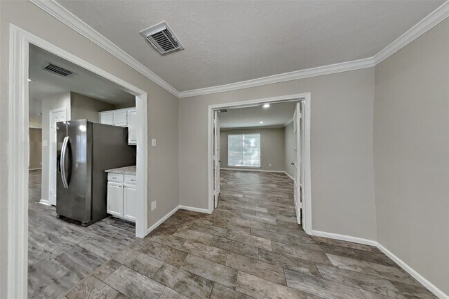 Foto del edificio - 3515 Timothy Ln