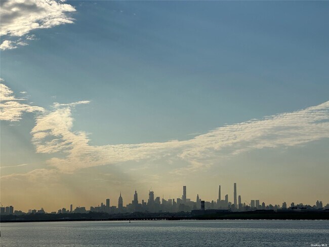 Foto del edificio - 515 115th St