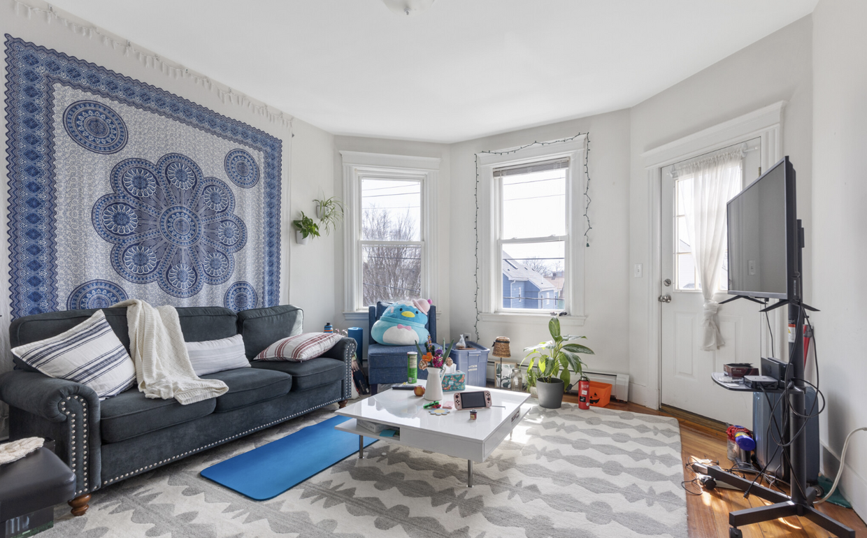 Foto principal - 248 Summer St
