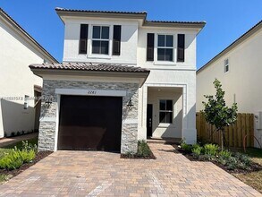 Building Photo - 2281 NW 131st Cir