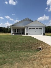Building Photo - 403 Creeks Edge Dr
