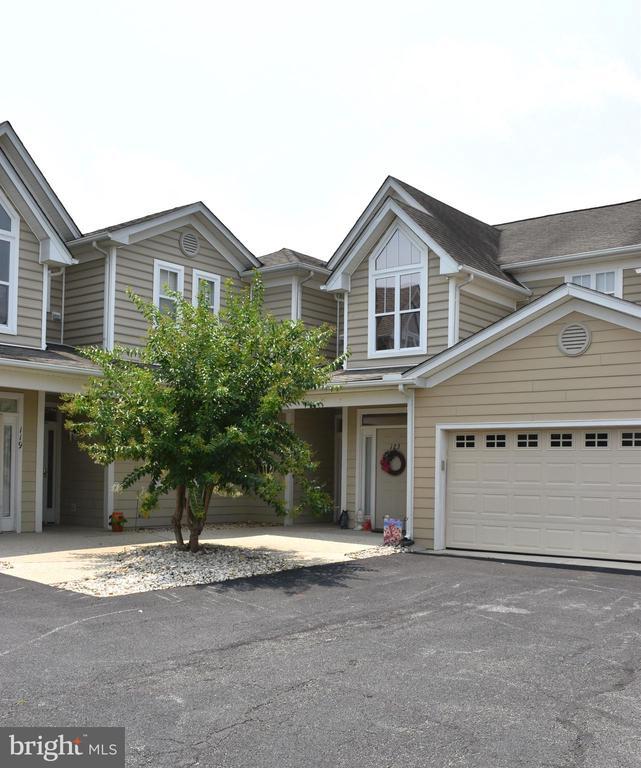 Building Photo - 121 Barksdale Ct