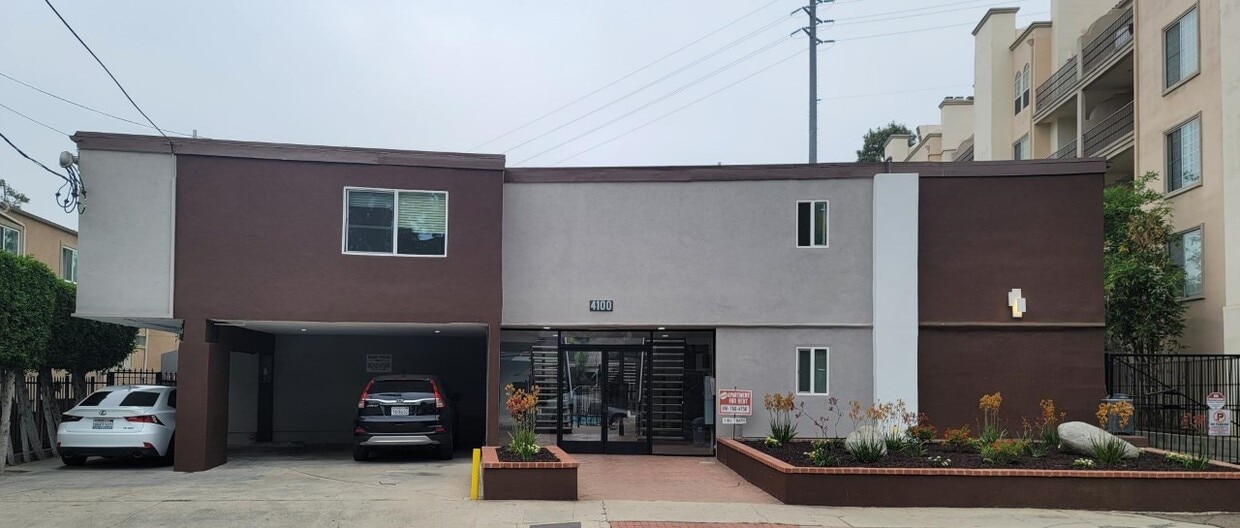 Primary Photo - 4100 Arch Dr