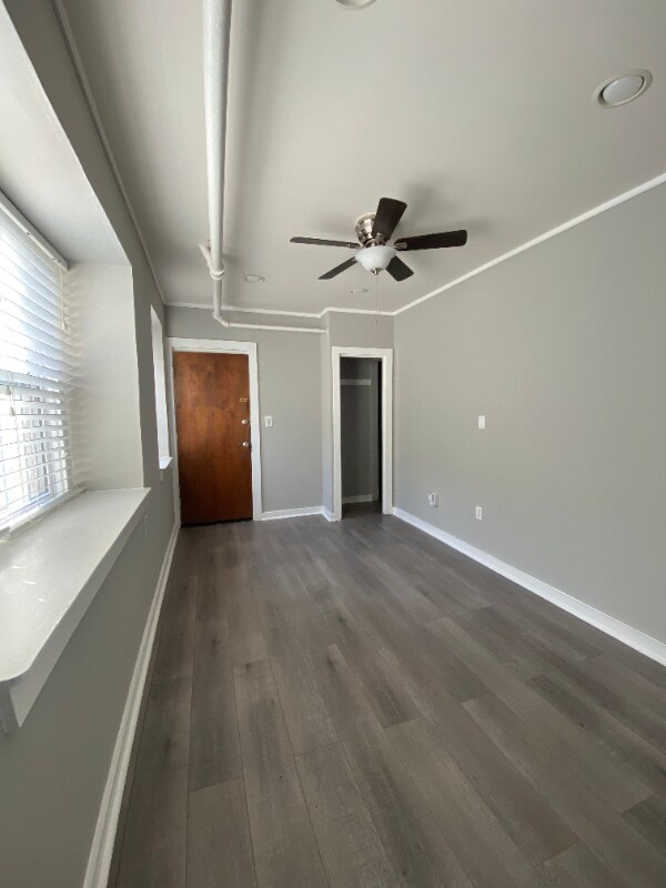 Foto del edificio - 131 E 46th St