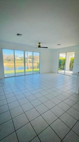 Building Photo - 1196 Hatteras Cir