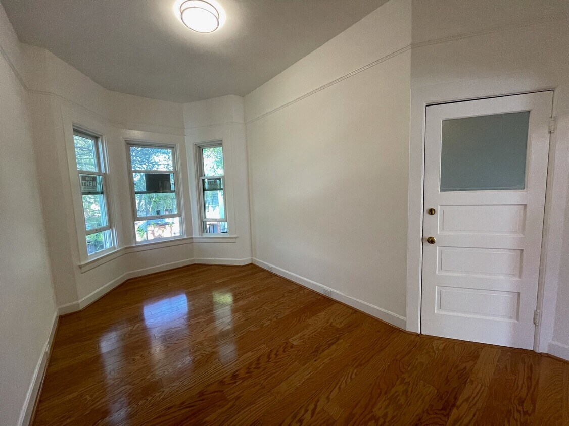 Primary Photo - 3248 Folsom Street, Unit 4
