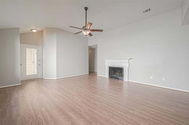 Building Photo - 7743 High Village Dr