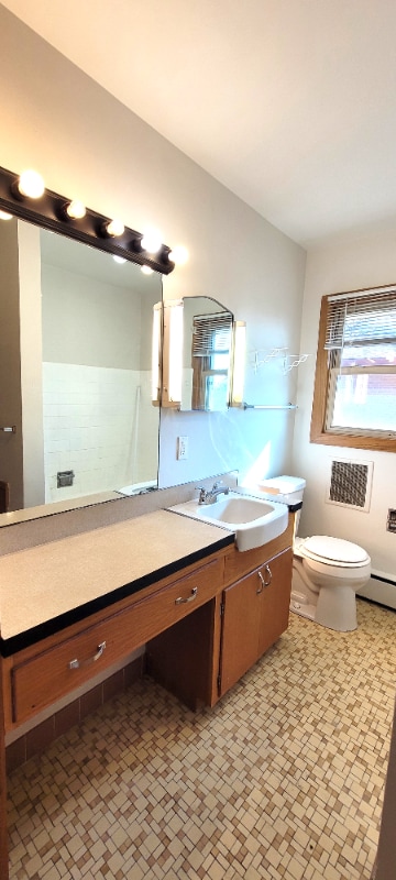 Building Photo - 926 High St