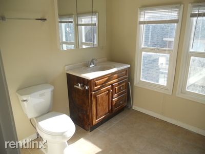 Foto del edificio - 2319 E Genesee St