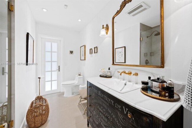 Foto del edificio - 9980 SW 128th St