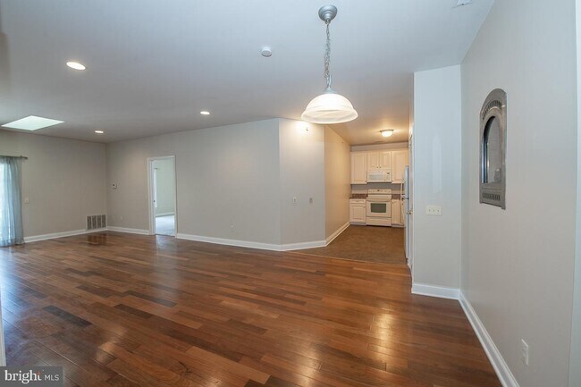 Foto del edificio - 1324 West Chester Pike