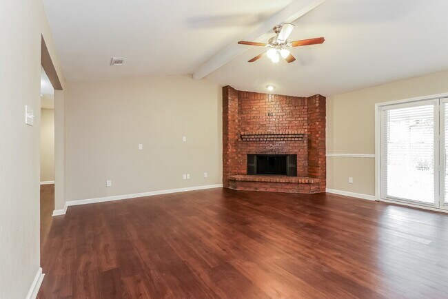 Foto del edificio - 3924 Windflower Ln