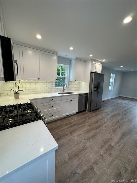 Building Photo - 68 Campfield Dr