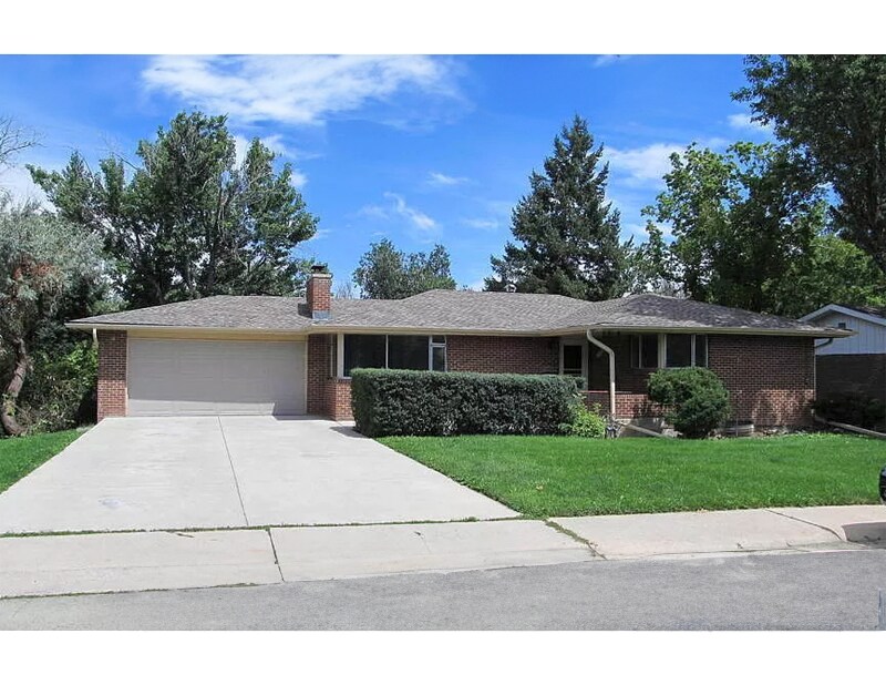 Primary Photo - 1245 E Ridge Ave