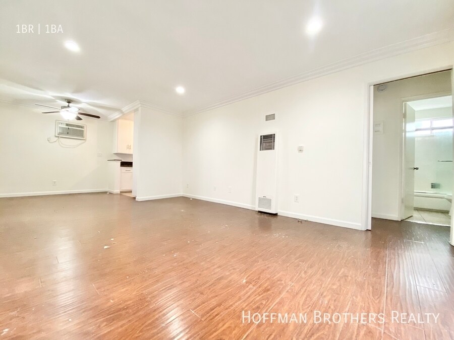 Primary Photo - 5226 Lexington Ave Los Angeles, CA 90029