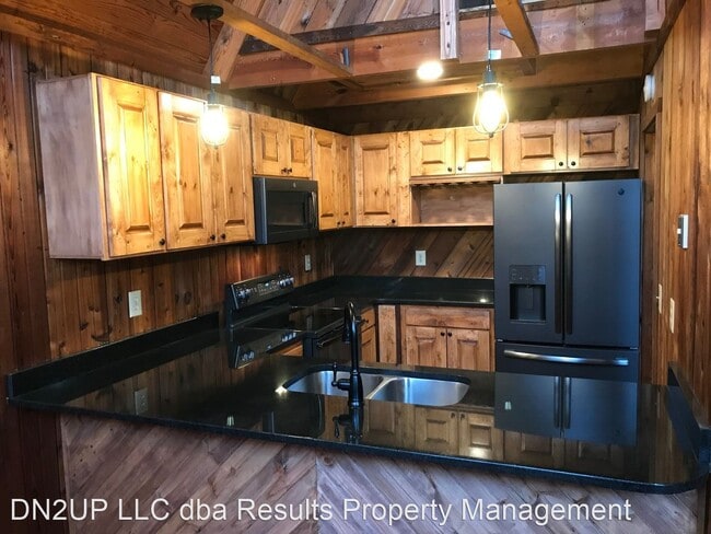 Building Photo - 3 br, 2 bath House - 364 Grayson Trail