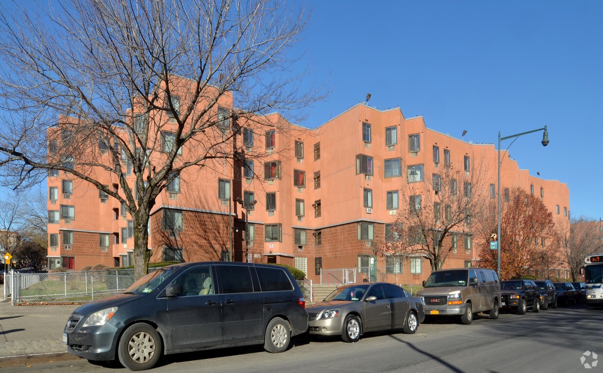 Building Photo - Lambert Houses